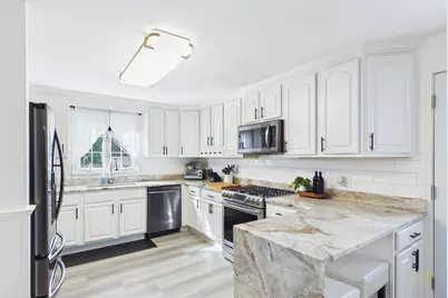 968 Osgood St, New Bedford, MA 02745 - Photo 18