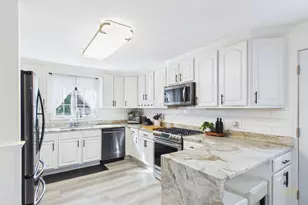 968 Osgood St, New Bedford, MA 02745 - Photo 18