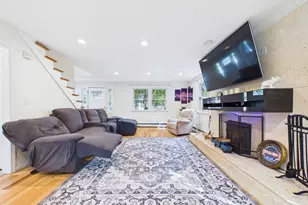 968 Osgood St, New Bedford, MA 02745 - Photo 4