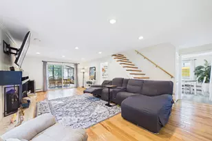968 Osgood St, New Bedford, MA 02745 - Photo 8