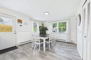 968 Osgood St, New Bedford, MA 02745 - Photo 14