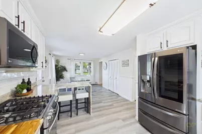 968 Osgood St, New Bedford, MA 02745 - Photo 22
