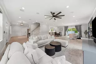 1 Lincoln Ct, Medfield, MA 02052 - Photo 6
