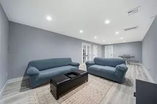 1 Lincoln Ct, Medfield, MA 02052 - Photo 30