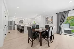 1 Lincoln Ct, Medfield, MA 02052 - Photo 10