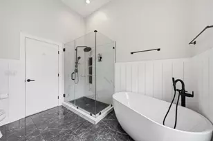 1 Lincoln Ct, Medfield, MA 02052 - Photo 18