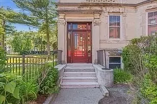 58 Pleasant St, Brookline, MA 02246 - Photo 2