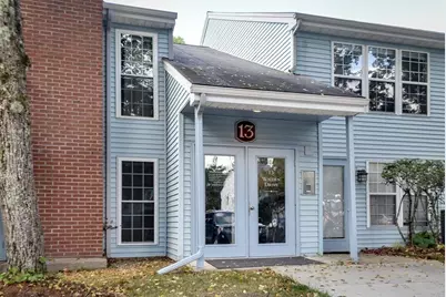13 Walden Dr #7, Natick, MA 01760 - Photo 2
