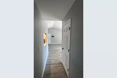 32 Maple Crest Cir #I, Holyoke, MA 01040 - Photo 16