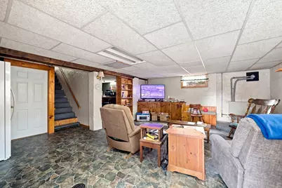 55 Park Ave, Ware, MA 01082 - Photo 8