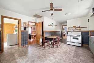 55 Park Ave, Ware, MA 01082 - Photo 16