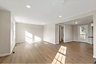 43 Bumblebee Dr, Plymouth, MA 02360 - Photo 10