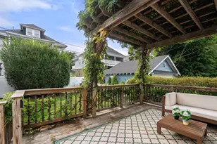 114 Greaton Rd, Boston, MA 02132 - Photo 24