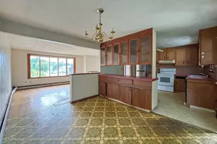 62 Carlisle St, Brockton, MA 02302 - Photo 8