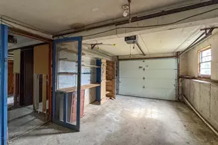 62 Carlisle St, Brockton, MA 02302 - Photo 22