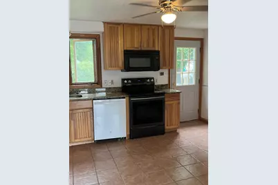 112 Border #112, Northbridge, MA 01588 - Photo 2
