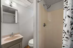 34 Commodore Ln, Barnstable, MA 02648 - Photo 38