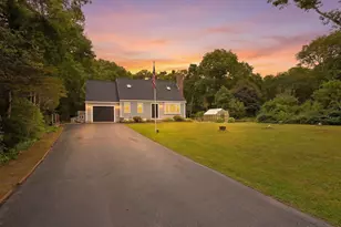 34 Commodore Ln, Barnstable, MA 02648 - Photo 1