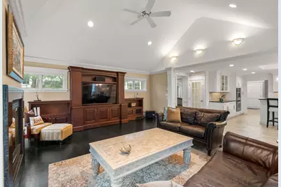 11 Mosley Rd., Newton, MA 02459 - Photo 8