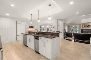 11 Mosley Rd, Newton, MA 02459 - Photo 12