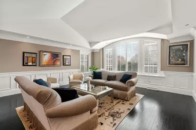 11 Mosley Rd., Newton, MA 02459 - Photo 4