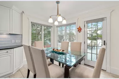 11 Mosley Rd., Newton, MA 02459 - Photo 10