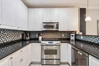 1 Harvest Dr #108, North Andover, MA 01845 - Photo 6