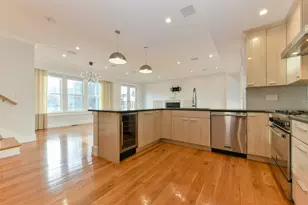 166 Gold St, Boston, MA 02127 - Photo 6
