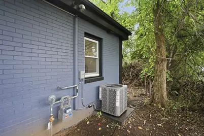 25 Shopping Ct, Agawam, MA 01101 - Photo 22