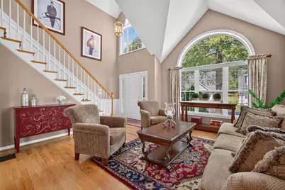 55 Windemere Circle #16, Tyngsborough, MA 01879 - Photo 2