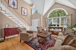55 Windemere Cir, Tyngsborough, MA 01879 - Photo 2