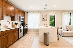400 W Broadway, Boston, MA 02127 - Photo 2