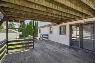 21 Webster St, Dartmouth, MA 02748 - Photo 38