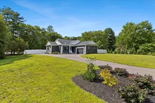 252 Scadding St, Taunton, MA 02780 - Photo 2