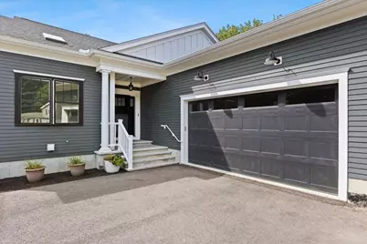 252 Scadding St, Taunton, MA 02780 - Photo 4