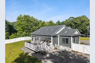 252 Scadding St, Taunton, MA 02780 - Photo 34