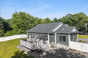 252 Scadding St, Taunton, MA 02780 - Photo 34