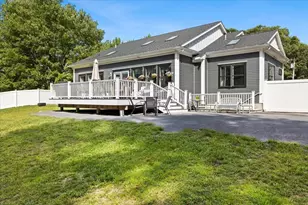 252 Scadding St, Taunton, MA 02780 - Photo 28