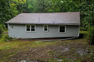 274 Amherst St, Granby, MA 01033 - Photo 4