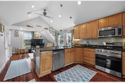 26 Village Street #Unit 3, Marblehead, MA 01945 - Photo 10