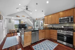 26 Village St, Marblehead, MA 01945 - Photo 10