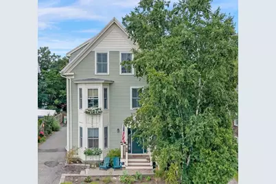26 Village Street #Unit 3, Marblehead, MA 01945 - Photo 1
