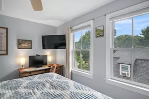 26 Village St, Marblehead, MA 01945 - Photo 14
