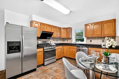 23 Shepard Ct #23, Winchester, MA 01890 - Photo 8