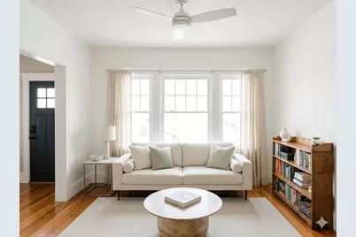 97 W Quincy St #97, Somerville, MA 02144 - Photo 4