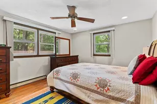 27 Ridge Hill Ave, Malden, MA 02148 - Photo 12