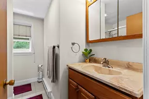 27 Ridge Hill Ave, Malden, MA 02148 - Photo 10