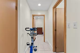27 Ridge Hill Ave, Malden, MA 02148 - Photo 14