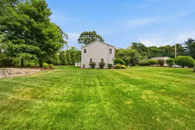 9 Sparhawk Dr., Burlington, MA 01803 - Photo 6