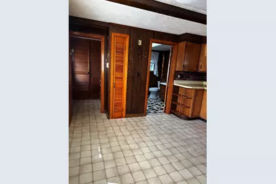 168 Howard St, Lawrence, MA 01841 - Photo 2